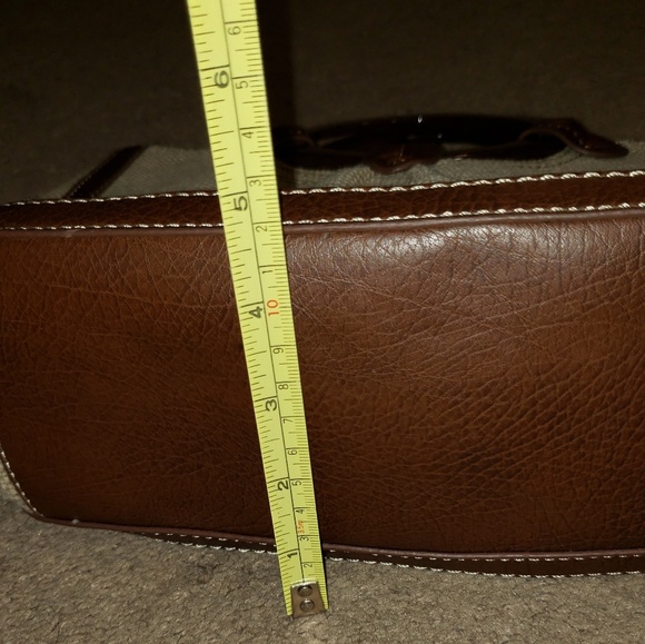Like new  Relic shoulder bag - Picture 5 of 8